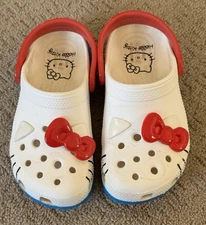 CROCS X HELLO KITTY Classic Clog Red/White/Blue Girls/Kids Sanrio sz C13 EUC