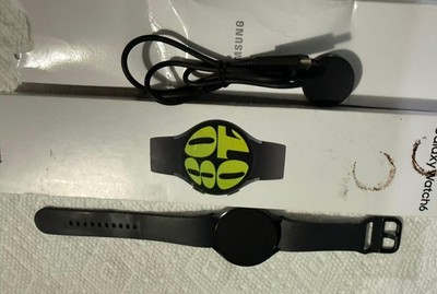 samsumg watch 6 GH90-68049A aluminum perfect condition open box