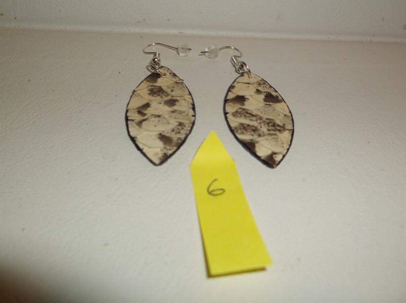 REAL DIAMONDBACK RATTLESNAKE SKIN,  DANGLE EARRINGS . Hook Loop Mounts.