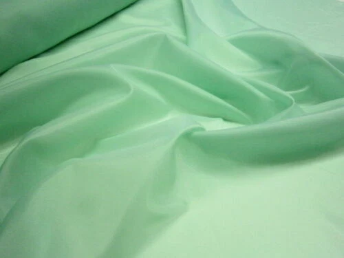 Grüne Handarbeitsstoffe Meterware aus Polyester