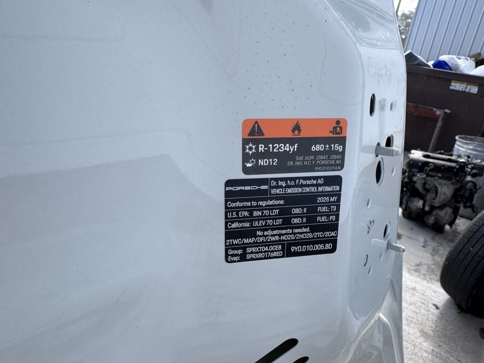 Porsche Cayenne 2019 2020 2021 2022 2023 2024 2025 capó usado fabricante original dañado como está Foto 4 de 4