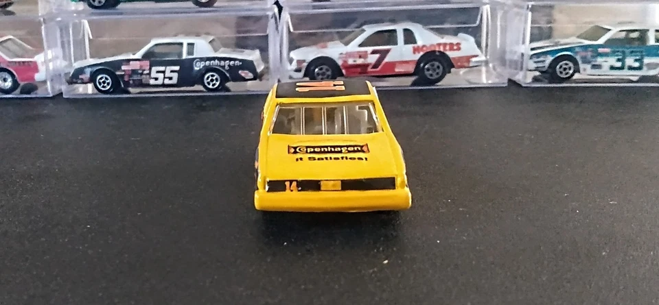 Nascar vintage Ertl 1/64 #14 Copenhagen Oldsmobile Foto 3 de 4