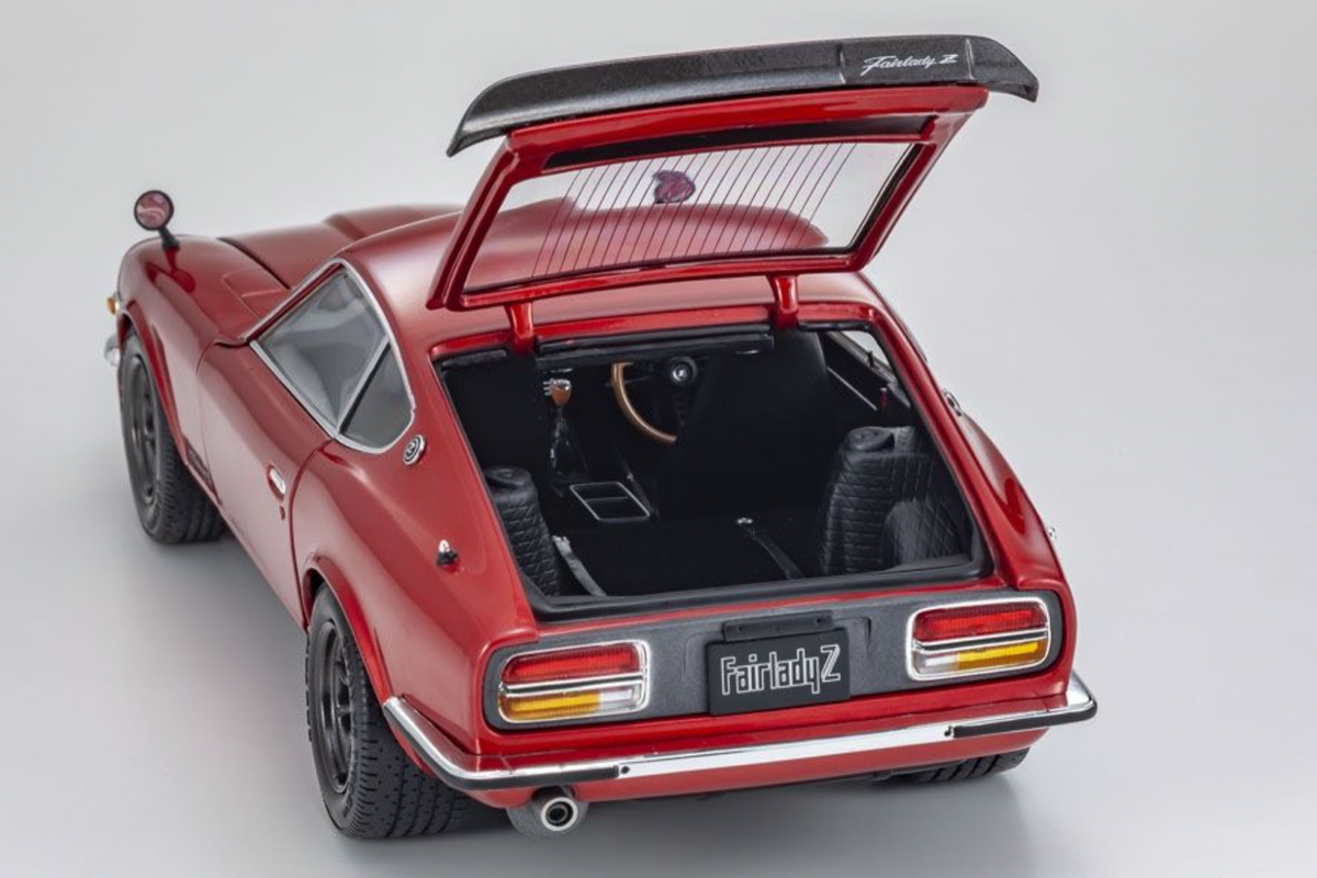 1/18 Kyosho NISSAN Fairlady Z-L ( 240 Z ) S30 Red Metallic