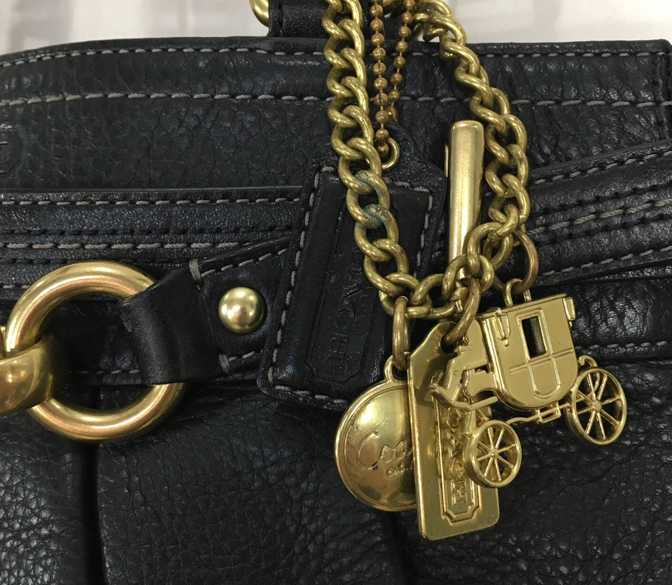 Coach Pleated Hamptons Carryall Tote Black Pebble Leather Satchel Handbag EUC  - Image 2 of 4