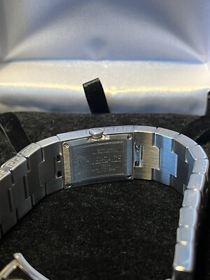 Ladies Versace Greca 990139 Stainless Steel 20MM Quartz  display picture 1