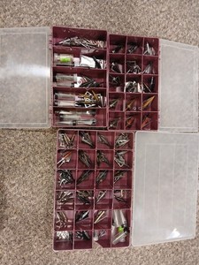 90+ broadheads, vintage, mechanical, Savora, muzzy, eastman, Lot, satellite