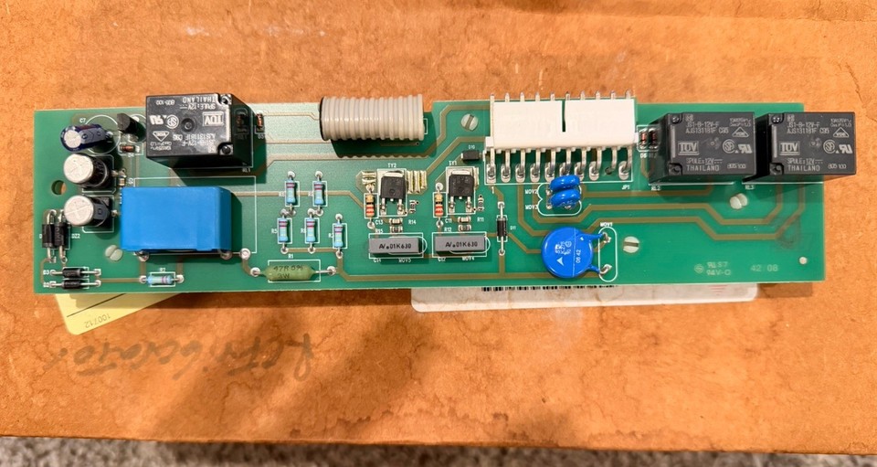 Kenmore Maytag WP67003817 125592-09 Refrigerator Control Board AZ240139 | NR384