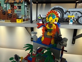 Rare Vintage LEGO 5986 - LEGO Adventurers Jungle Amazon Ruins with Box