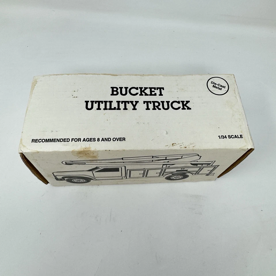 1994 ERTL Georgia Power Bucket caminhão utilitário fundido em escala 1/34 - Imagem 4 de 4