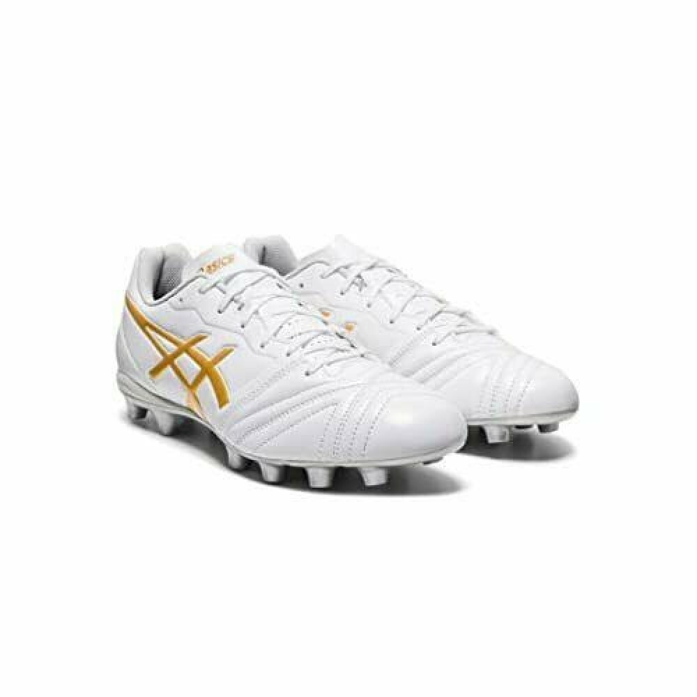 wide leather soccer cleats