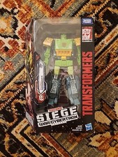 Hasbro Transformers WFC Autobot Siege Springer WFC-S38 SEALED New Imperfect Box