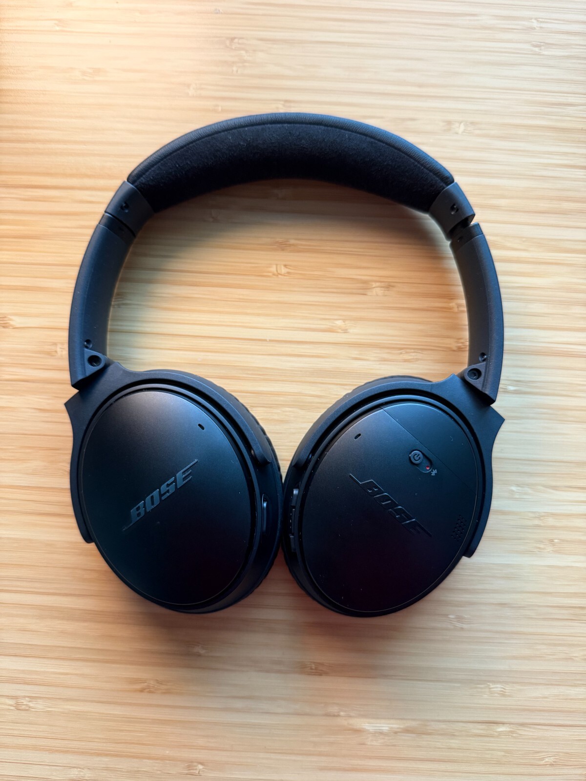 Bose QuietComfort Wireless Over-Ear Headphones - Black-image