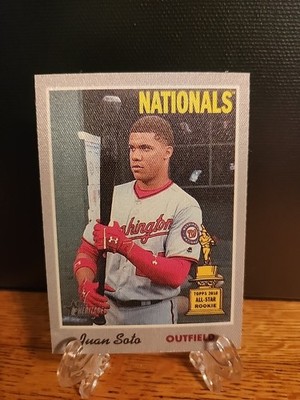 2019 Topps Heritage Juan Soto 1970 Cloth Stickers #4 Nationals Rookie Cup Mets