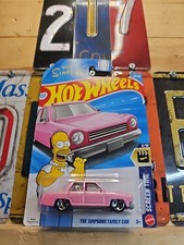 Hot Wheels The Simpsons Family Car Pink 108/250