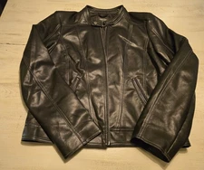 Simply Vera Vera Wang Women's Faux-Leather MotoJacket Size Medium Black Full Zip