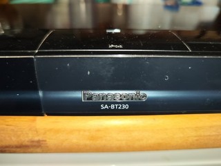 Panasonic SA BT200 5.1 Blu ray/DVD Home Theatre Dolby DTS HDMI iPod SD Black