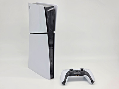 Sony Playstation 5 Slim Digital 1TB Spielekonsole PS5 Controller - sehr gut