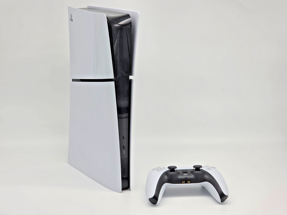 Sony Playstation 5 Slim Digital 1TB Console di Gioco PS5 Controller - Ottima
