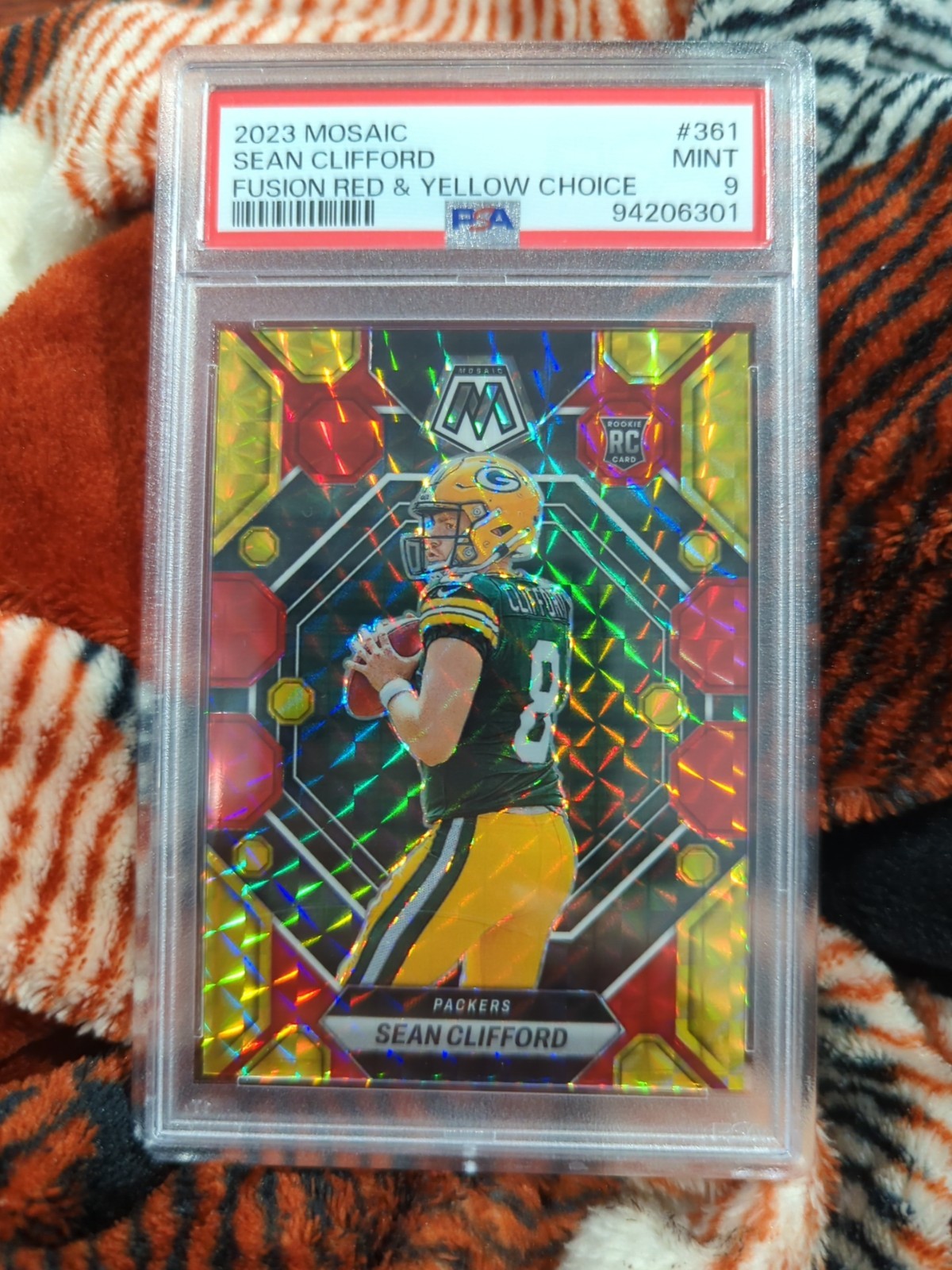 2023 Mosaic - Choice Fusion Red & Yellow Mosaic Prizm #361 Sean Clifford RC /80