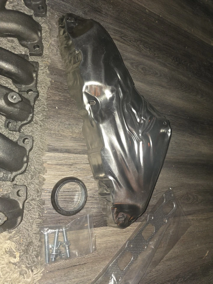 Colector de escape con junta para Chevrolet Trailblazer GMC Envoy Saab 9-7x Isuzu Foto 3 de 4