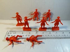 Dulcop Royal Canadian Mounted Police 54mm plastic soldiers. 8 total.