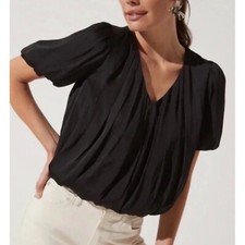 ASTR the Label Blouse Pleated V-Neck Puff Sleeve bubble hem Black Size L