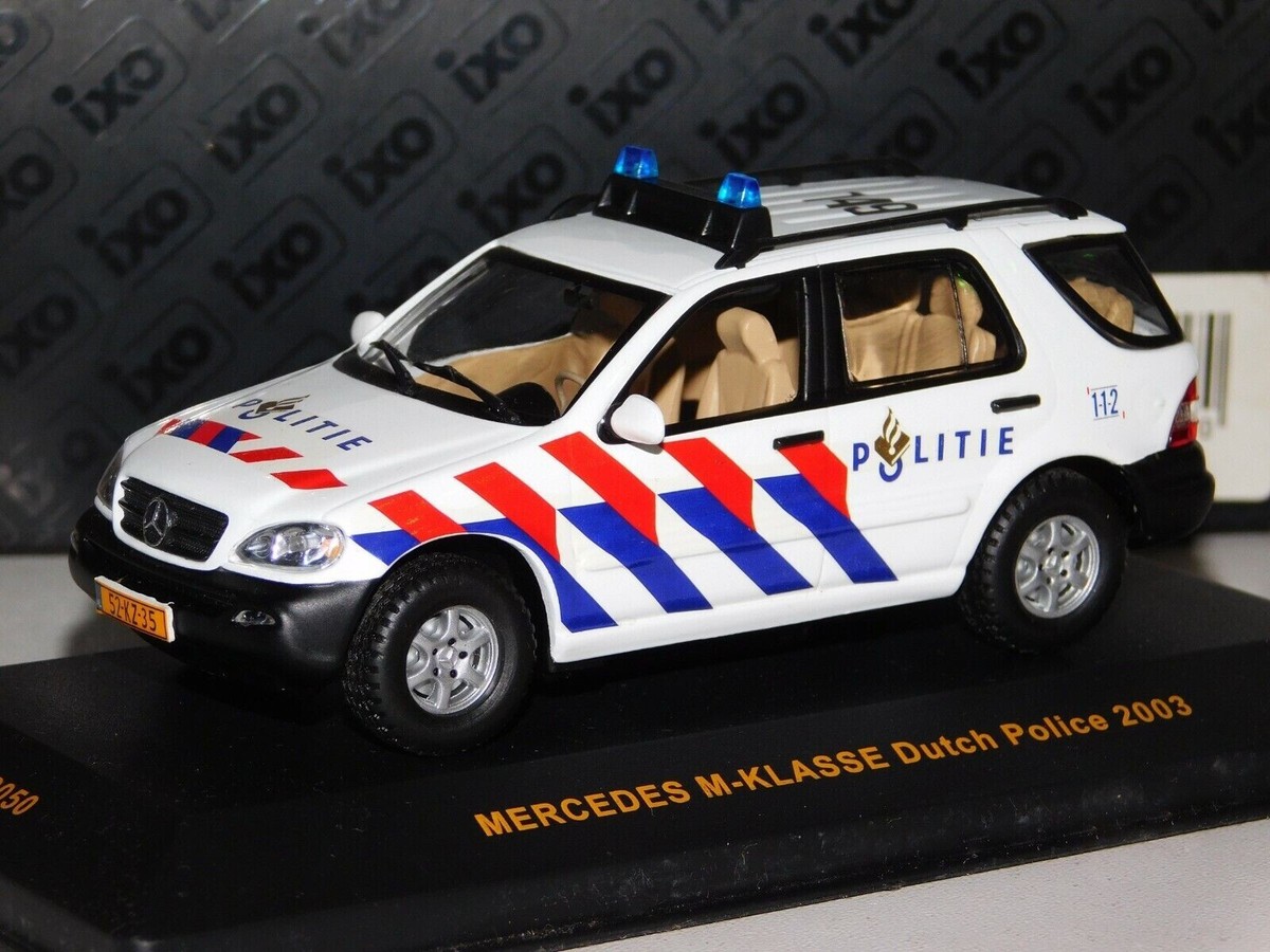 ixo イクソ MOC050 Mercedes-Benz Mklasse ポリス ixo イクソ MOC050 Mercedes-Benz Mklasse ポリス - メルカリ