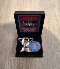 ASTON VILLA 1996 LEAGUE CUP WINNERS LTD ED LARGE 3D BADGE SET 