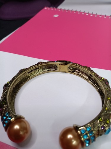 Heidi Daus Lavish Layers Gold Pearl Cap Bracelet Amethyst Multicolor Crystals - Picture 7 of 7