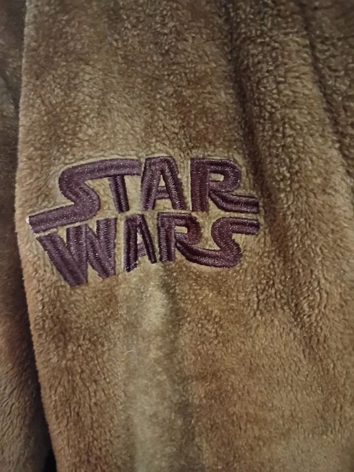 Bata polar de felpa con capucha Chewbacca de Star Wars para niños talla 12 Foto 2 de 4