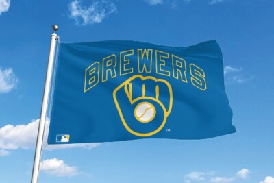 Gadget Baseball MLB Bandiera Milwaukee Brewers WinCraft - 3x15 Cm Poliestere Con Occhielli Bandiera Baseball Mlb - Foto 4