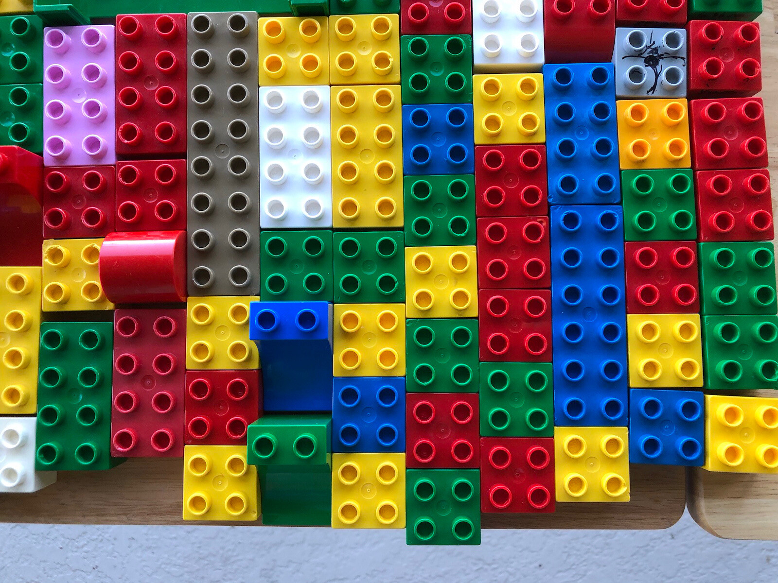 LEGO DUBLO 104PC LOT OF PREOWNED USED BRICKS, PIECES AND PARTS SOLD