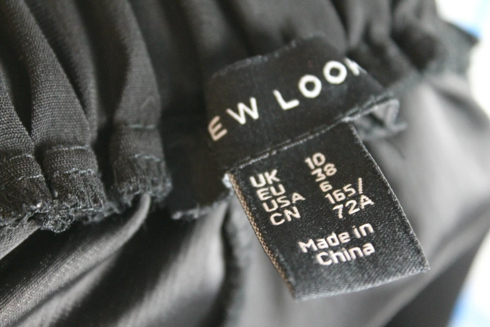 New Look Women’s Ladies Shorts Black Size 10 - Image 3 of 4