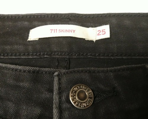 Levi's 711 Women's Juniors Skinny Faded Black Distressed Size 25 Inseam 28 27.5 - Picture 6 of 11