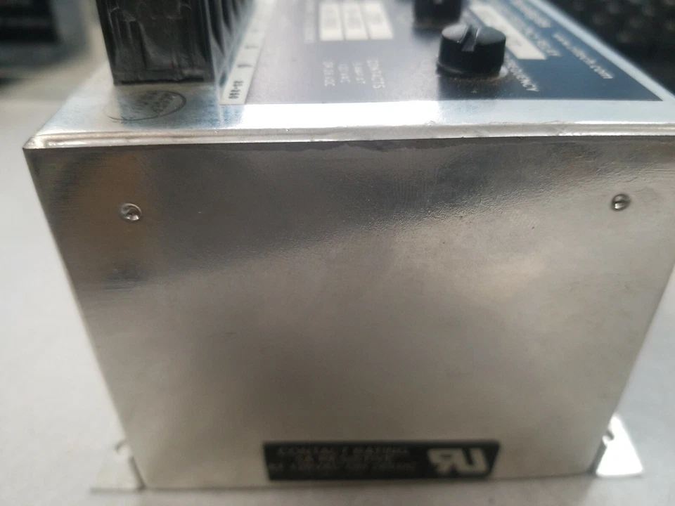 CII Technologies WOUF-23-60T Over Under Frequency Relay - Image 3 of 4