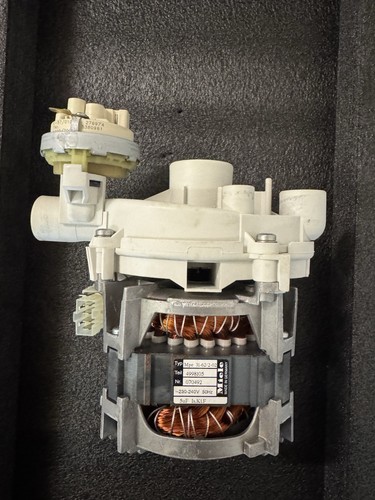 Miele Spülmaschine Umwälzpumpe inkl. Druckschalter Mpe 31-62/02 M.Nr. 4998105