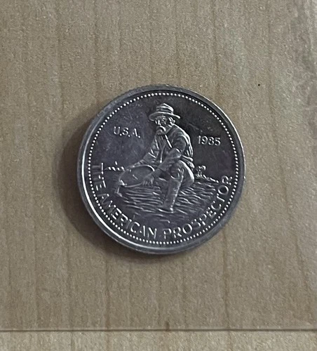 1985 - Engelhard 1/10 Oz Silver Round .999 - American Prospector.