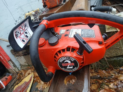 #ad Vintage Homelite super 2 Automatic Oiling Chainsaw Made in U.S.A. Parts Only 16quot; $42.94