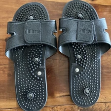 HI DOW MASSAGE SLIPPERS LADIES SIZE 9.5 Men 9 BLACK CIRCULATION ACU