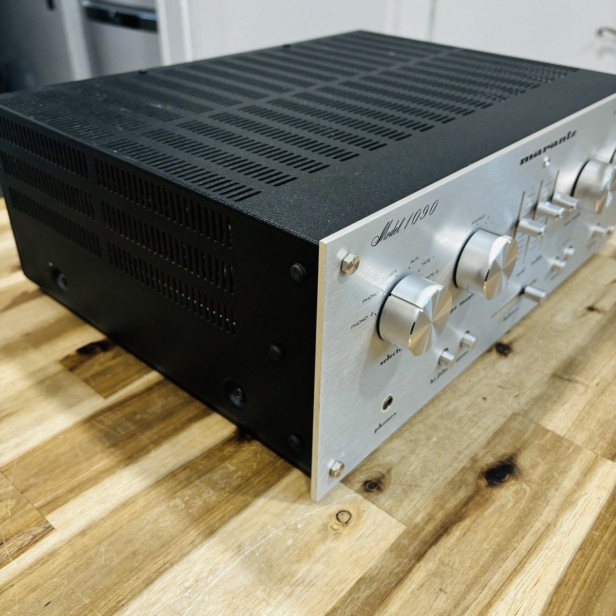 NICE Marantz Model 1090 Integrated Amplifier Fully Serviced