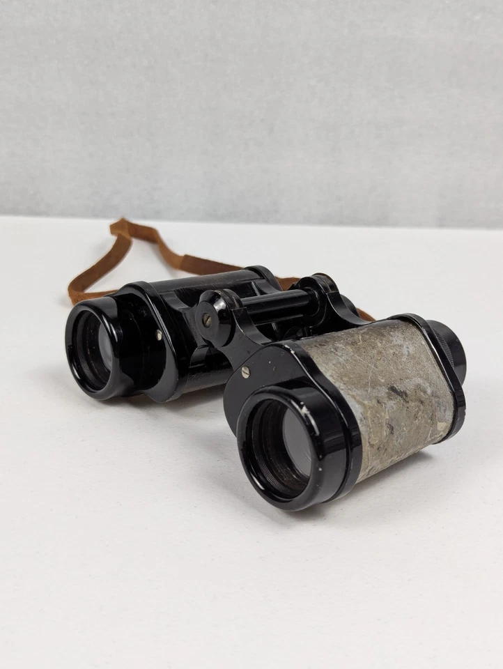 Vintage - Excellent 8x30 Binoculars Field 8.5 № 8304 - Image 2 of 4