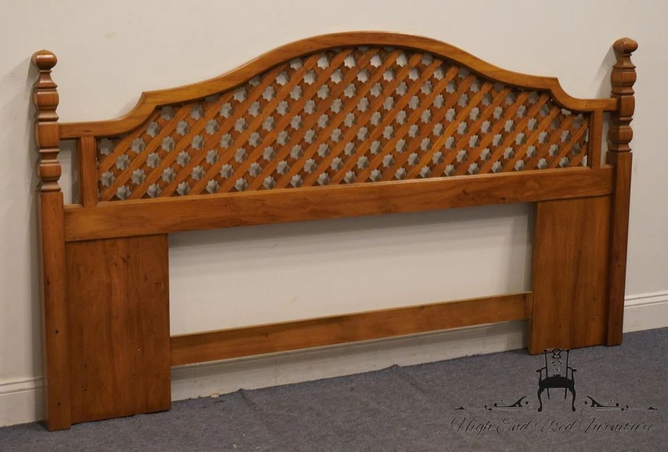 THOMASVILLE Monterey Colección Española Mediterránea King Size Cabezal de Enrejado... Foto 3 de 4