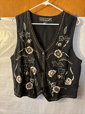 Agapo Collection Large Women Black Cotton Vest Floral Embroidered W/ Back Ties