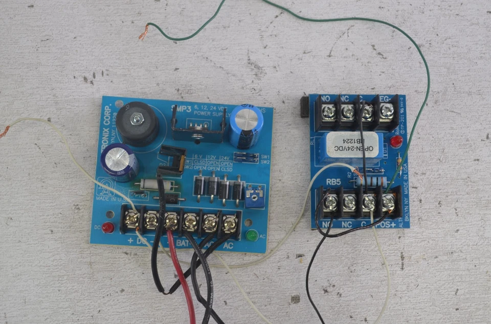 ALTRONIX SMP3PMCTX HIGH CURRENT POWER SUPPLY - Image 4 of 4