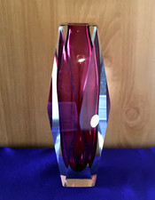 Italian Murano Glass Red Burgundy Sommerso Faceted Vase by Mandruzzato 8"