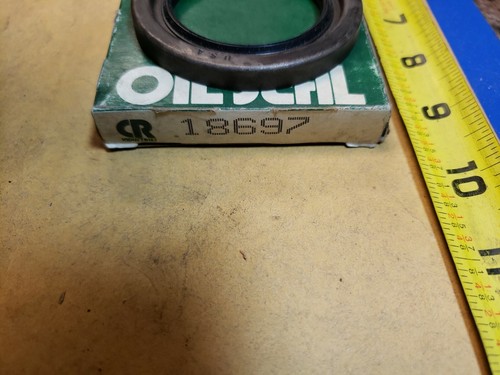 NOS CR 18697 Wheel SEAL For Gm Cars 1980-1989 Made In USA 🇺🇸 F+S - Picture 3 of 5