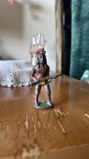 VINTAGE BARCLAY LEAD AMERICAN INDIAN RIFLEMAN 3 1/8" TALL