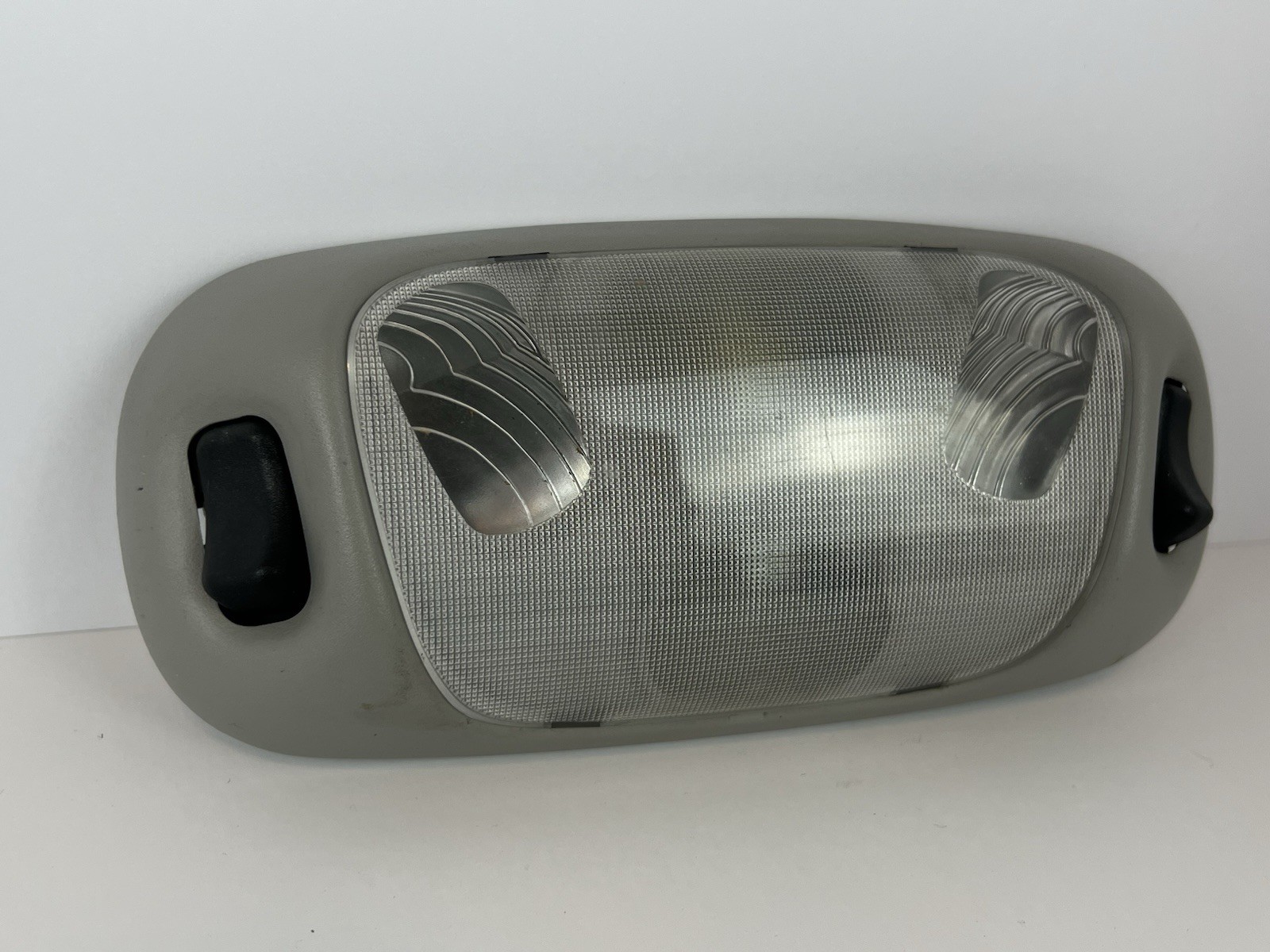 99-07 OEM Ford F150 F250 F350 Overhead Interior Dome Map Light Lamp Gray