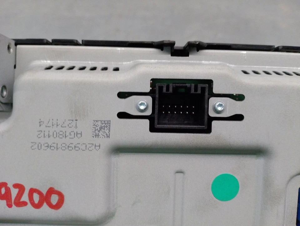 5G6919605B PANTALLA MULTIFUNCION / A2C1516440101 / 4863642 PARA VOLKSWAGEN GOLF - Imagen 4 de 4