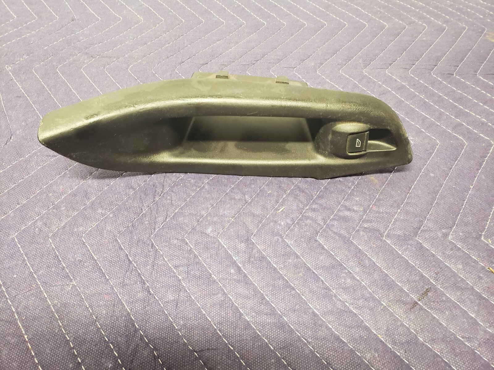 12-15 Ford Focus Passenger Side Rear Door Panel with 5-Pin Window